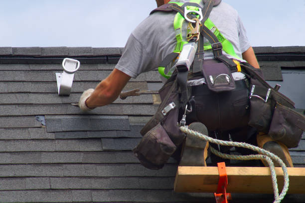Best Roof Gutter Cleaning  in Airmont, NY